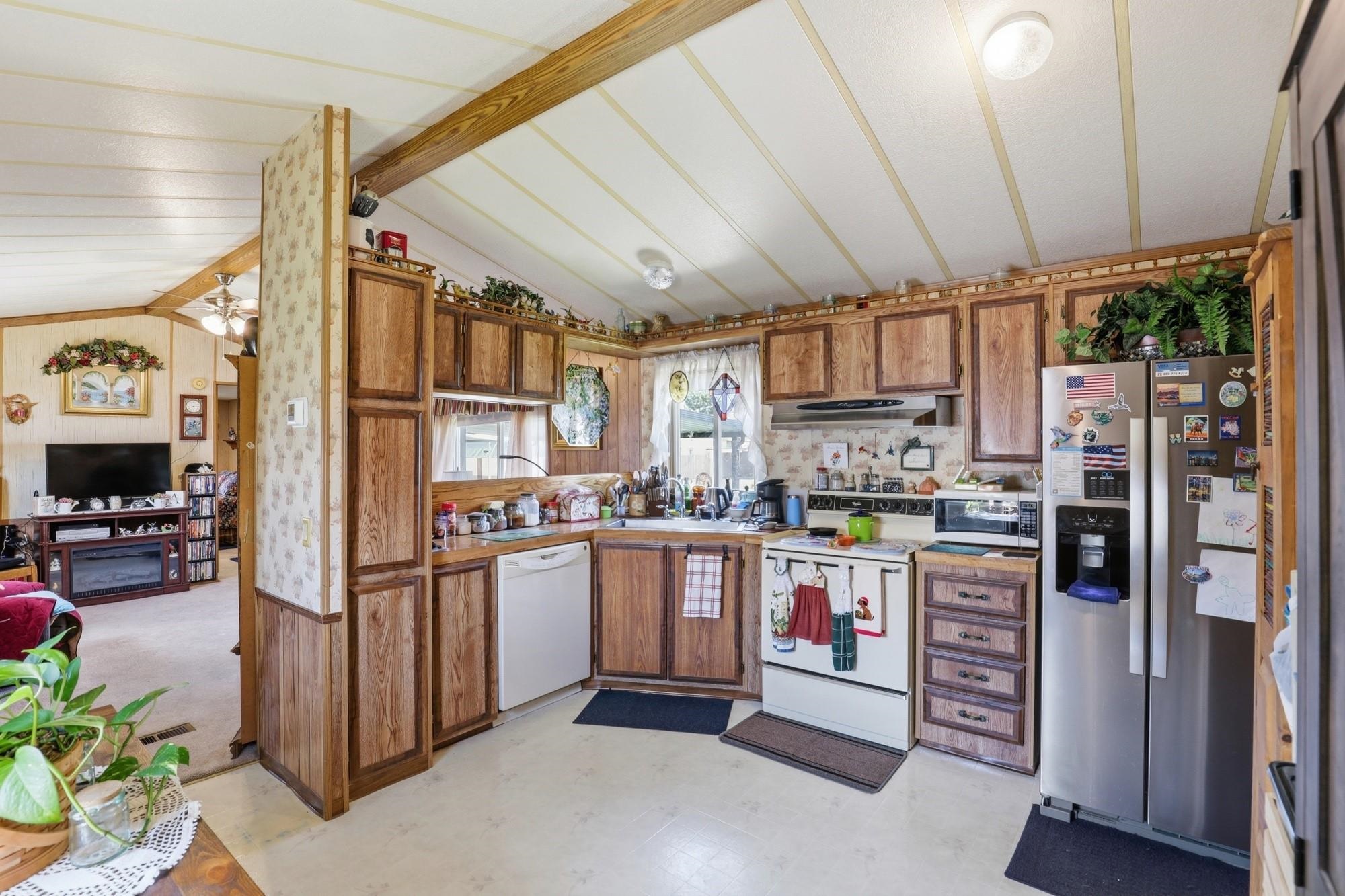304 South Conklin Road, Unit 304 S CONKLIN RD #36 Spokane Valley, WA 99037 - Photo 14 of 34