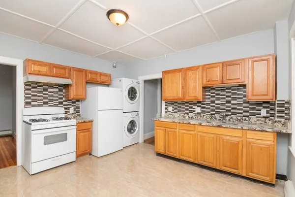 $3,700 | 5 Semont Road, Unit 2, Boston, MA 02124