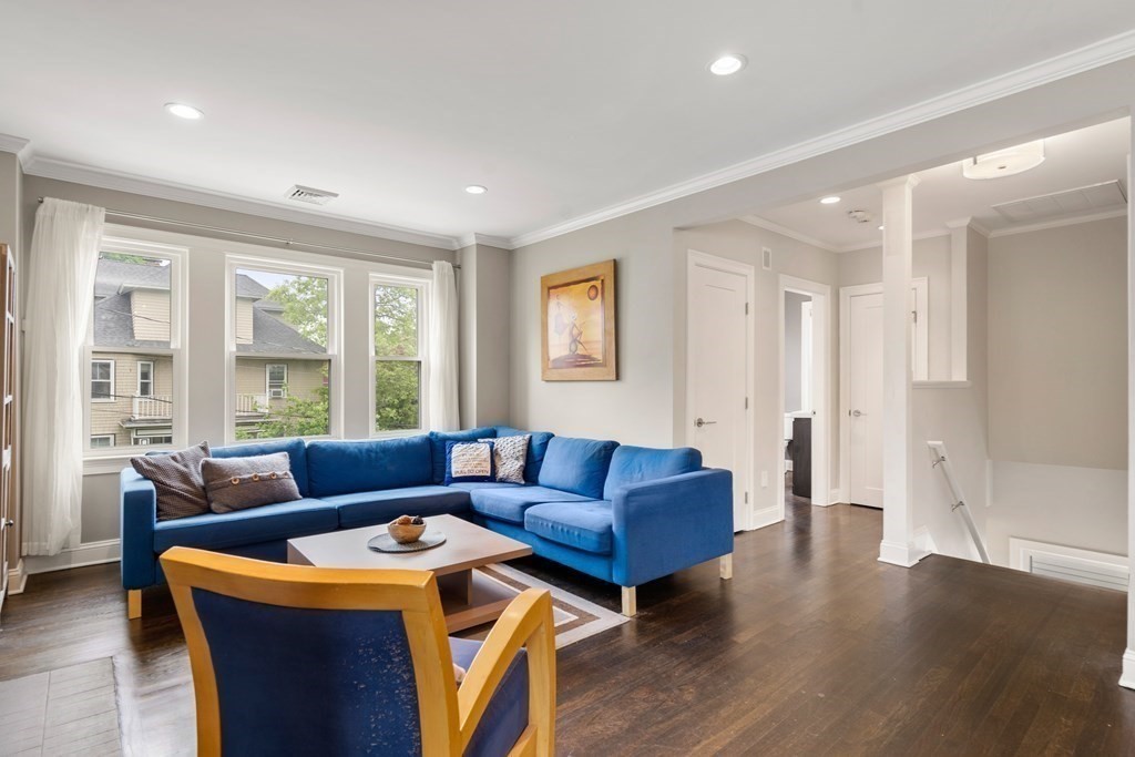 56 Hampstead Road, Unit 2 Boston, MA 02130 - Photo 4 of 35 Gallery Image 4
