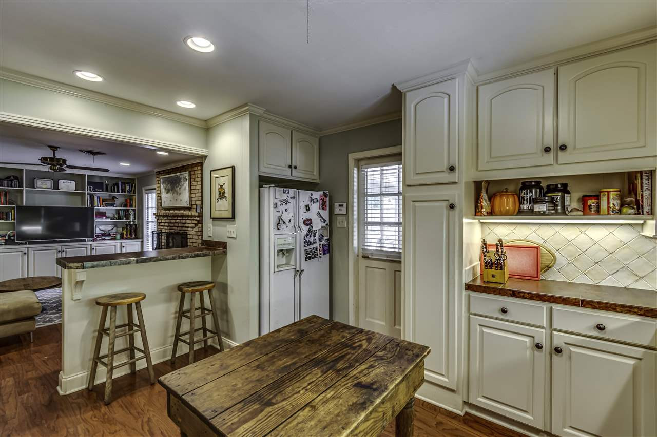 1210 Meadowbrook Road Jackson, MS 39206 - Photo 15 of 40 Photo 15