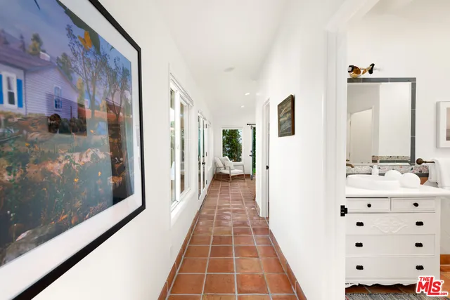 $3,995,000 | 31562 Broad Beach Road, Malibu, CA 90265