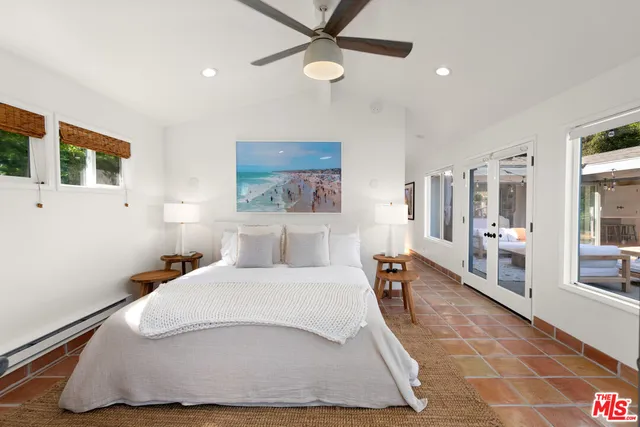 $3,995,000 | 31562 Broad Beach Road, Malibu, CA 90265