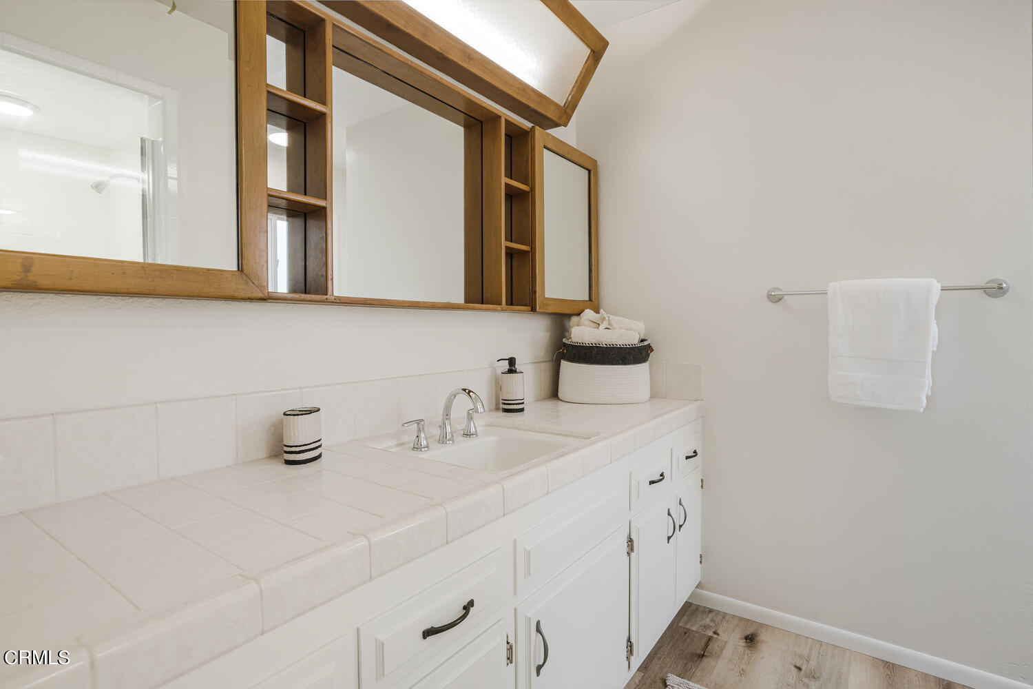 3700 Ocean Drive Oxnard, CA 93035 - Photo 26 of 55 3700 Ocean Dr Oxnard CA 93035-large-027-