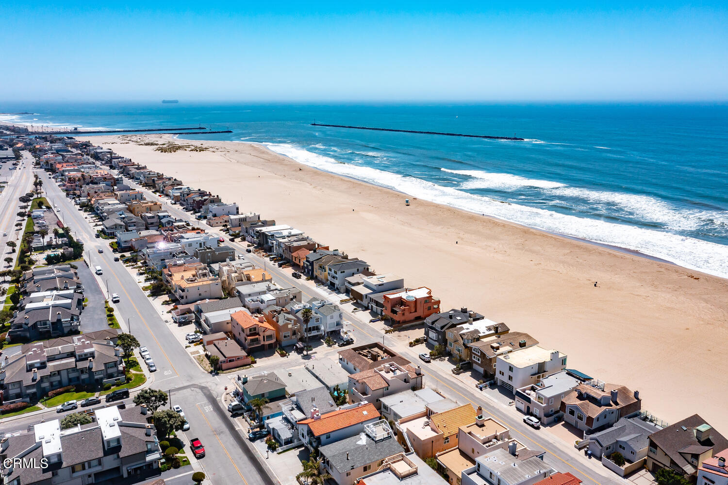 3700 Ocean Drive Oxnard, CA 93035 - Photo 3 of 55 3700 Ocean Dr Oxnard CA 93035-large-007-