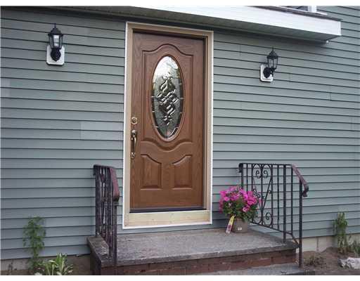 134 Wardtown Road Freeport, ME 04032 - Photo 14 of 25 Exterior Front.