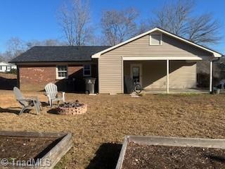 2542 Wood Valley Road Winston-Salem, NC 27106 - Photo 3 of 21