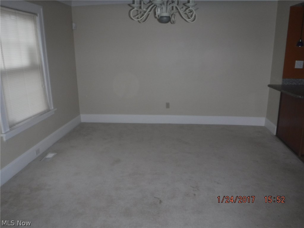 3240 Redwood Road Cleveland Heights, OH 44118 - Photo 5 of 11