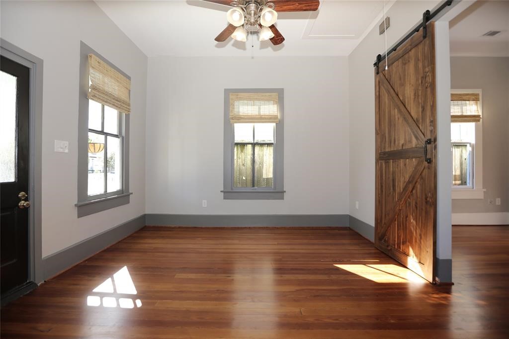 2119 Freeman Street Houston, TX 77009 - Photo 4 of 15