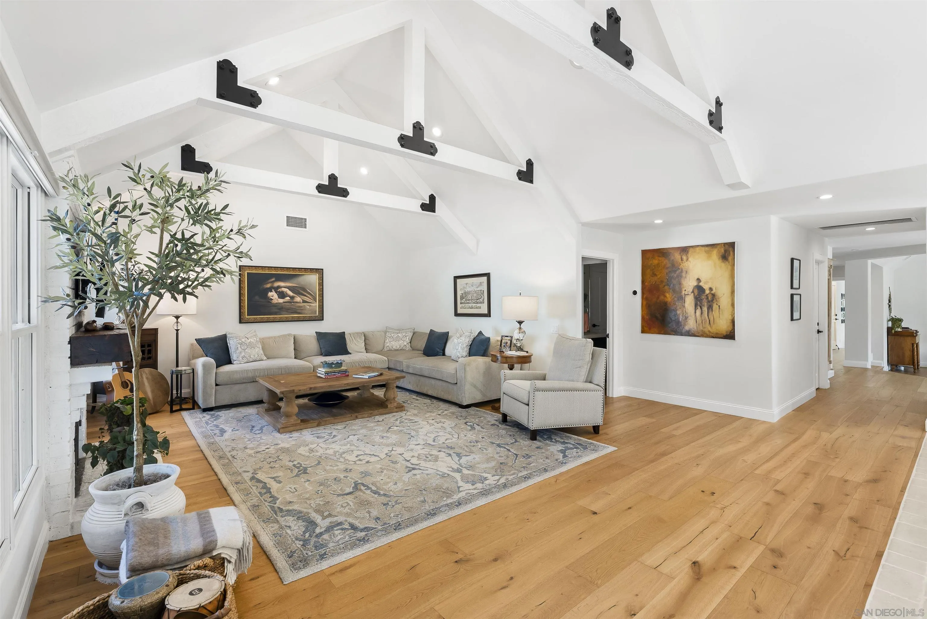 5 Country Glen Road Fallbrook, CA 92028 - Photo 22 of 43 a living room with furniture and wooden floor