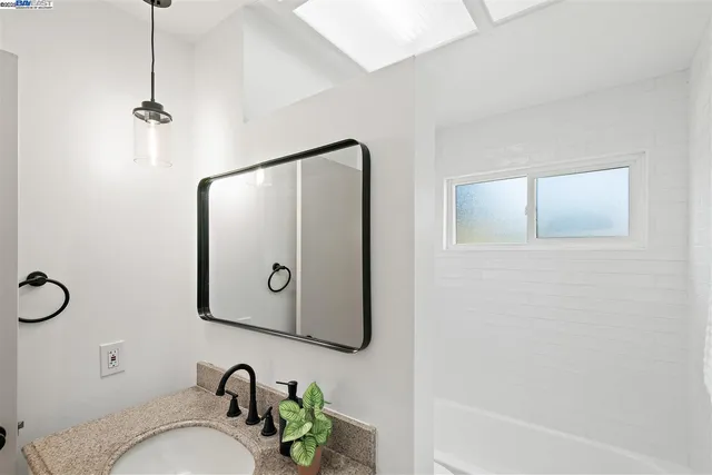 $1,298,000 | 6852 Massey Court, Pleasanton, CA 94588