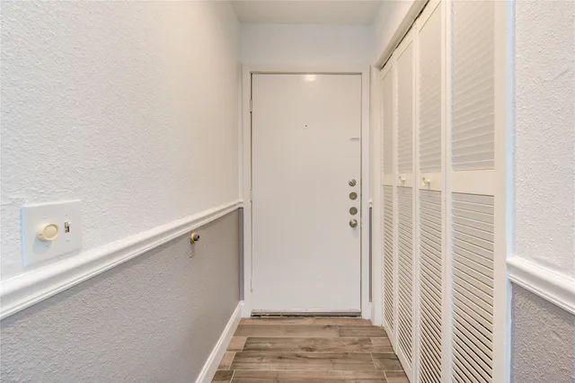 $154,900 | 9809 Richmond Avenue, Unit D5, Houston, TX 77063