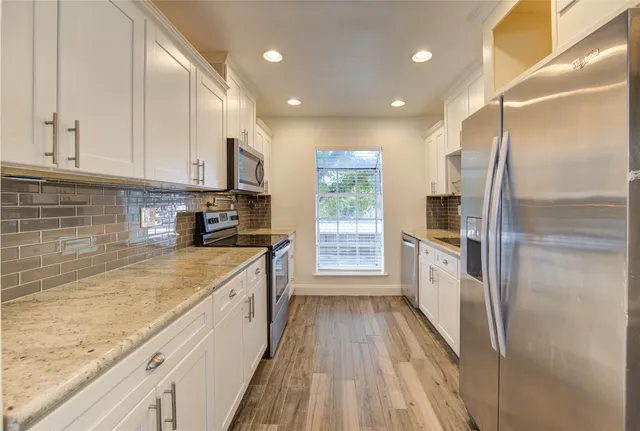 $154,900 | 9809 Richmond Avenue, Unit D5, Houston, TX 77063