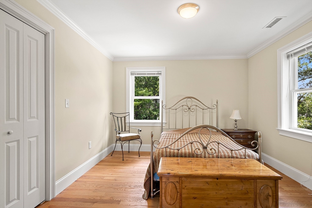 11 Broadway, Unit 2 Stoneham, MA 02180 - Photo 17 of 36