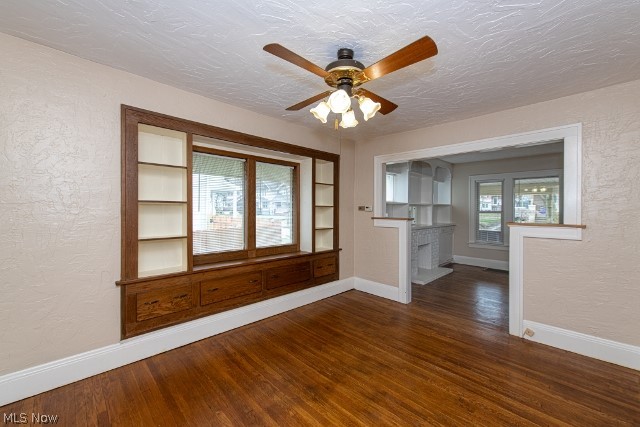 927 Chalker Street Akron, OH 44310 - Photo 7 of 28 Gallery Image 7