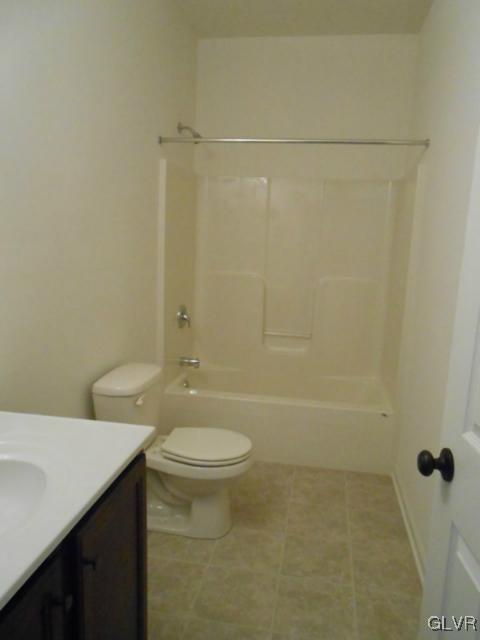 2724 Monacacy Road, Unit 239 Nazareth, PA 18064 - Photo 9 of 26 Gallery Image 9