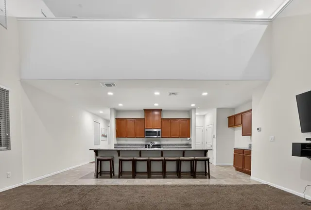 $489,000 | 4910 East Alexander Avenue, Fresno, CA 93725