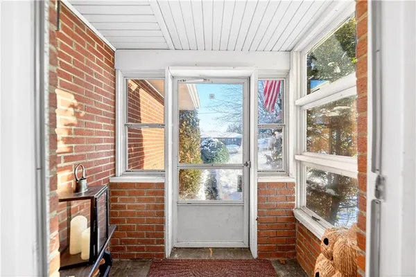 $299,900 | 710 Santone Drive, Greensburg, PA 15601