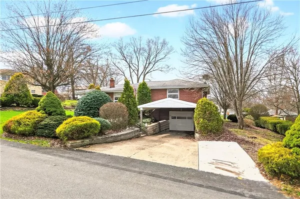 $299,900 | 710 Santone Drive, Greensburg, PA 15601