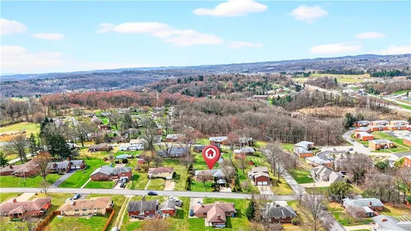 $299,900 | 710 Santone Drive, Greensburg, PA 15601