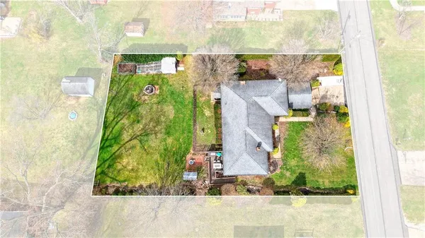 $299,900 | 710 Santone Drive, Greensburg, PA 15601