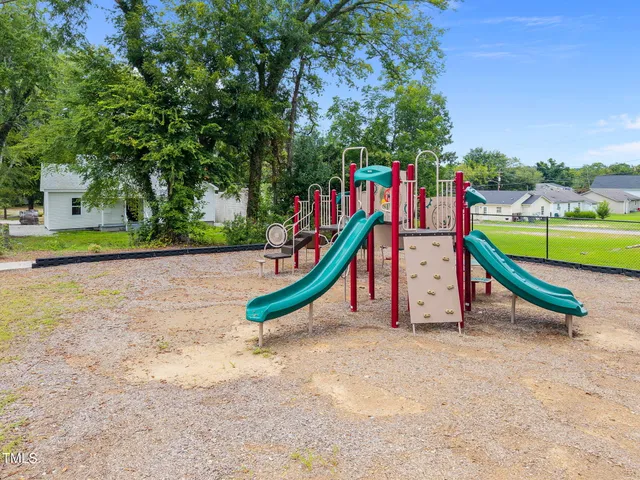 $240,000 | 704 South Main Street, Louisburg, NC 27549