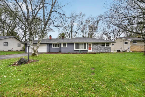 $225,000 | 2520 Dorvin Drive, Jackson, MI 49201