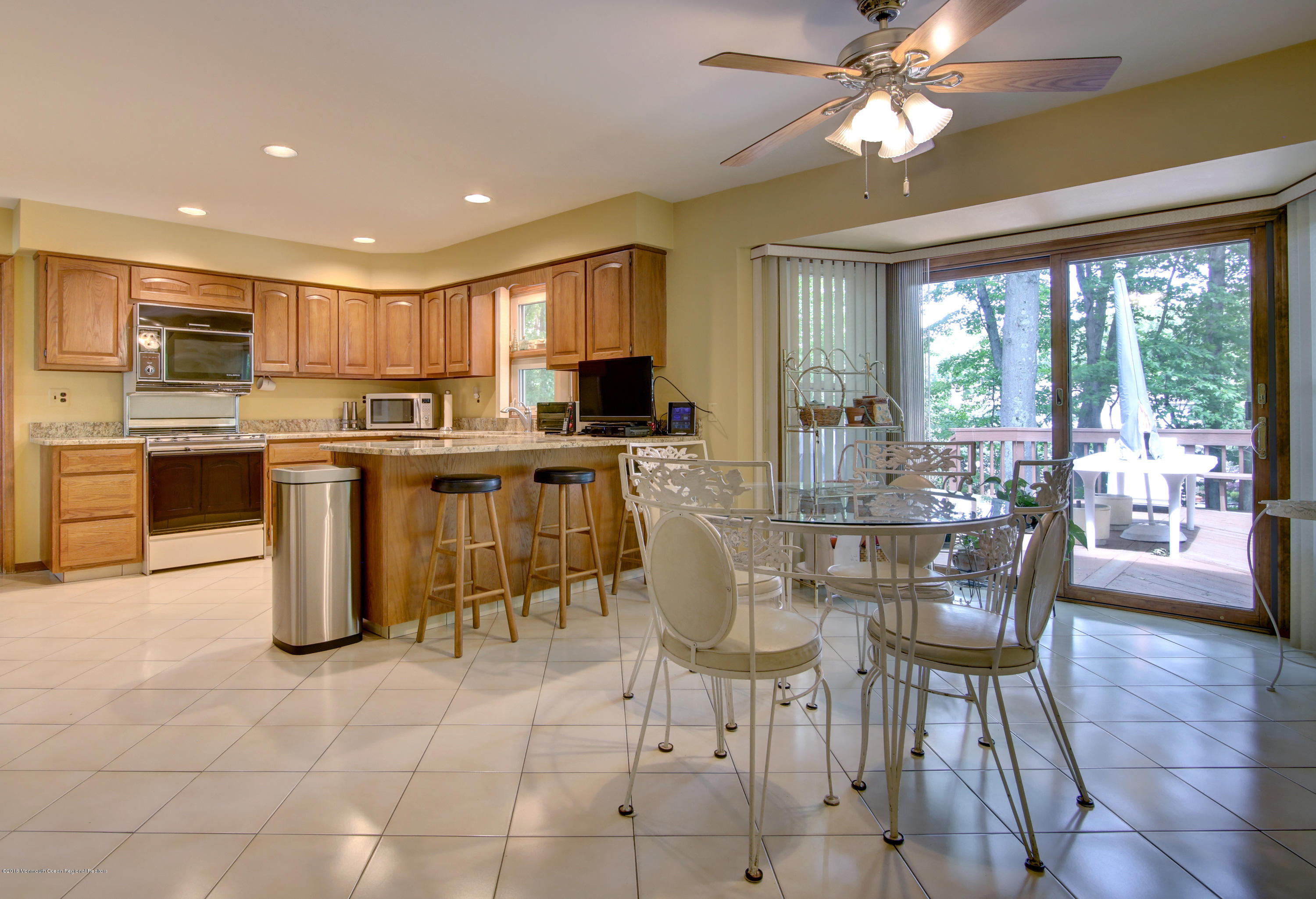 8 Pence Road Manalapan, NJ 07726 - Photo 14 of 34 Kitchen2