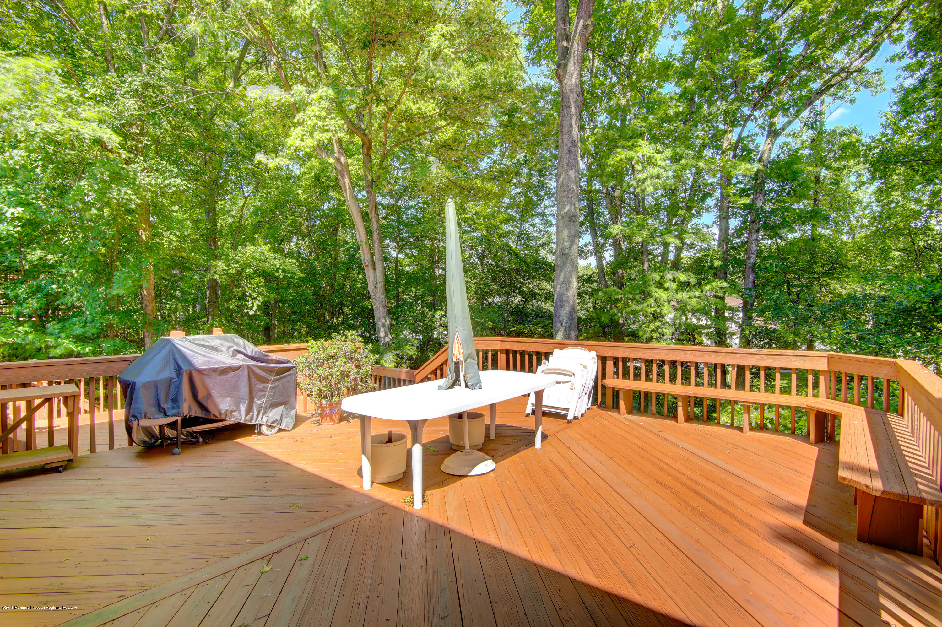 8 Pence Road Manalapan, NJ 07726 - Photo 29 of 34 Deck