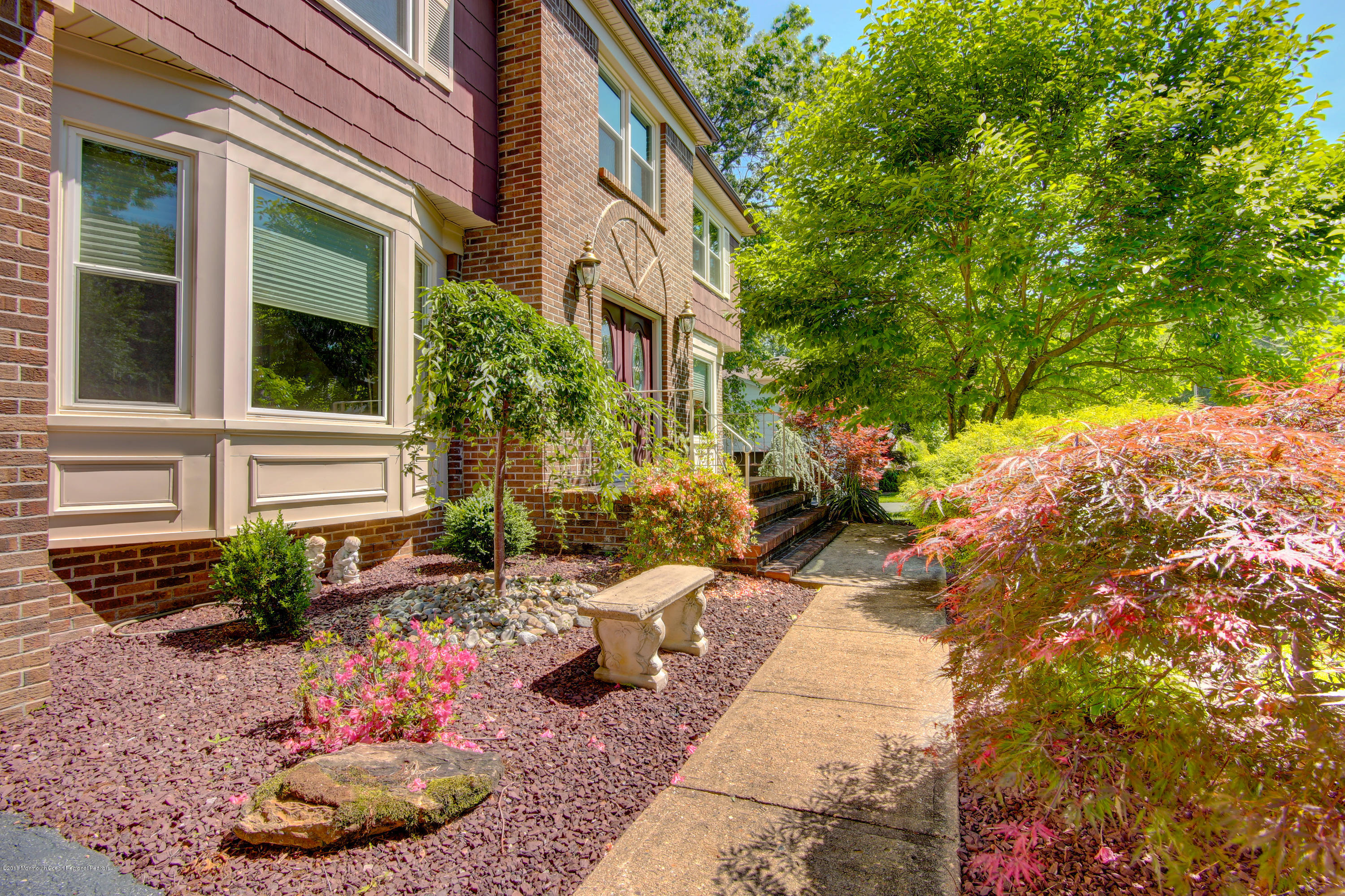 8 Pence Road Manalapan, NJ 07726 - Photo 3 of 34 Front3