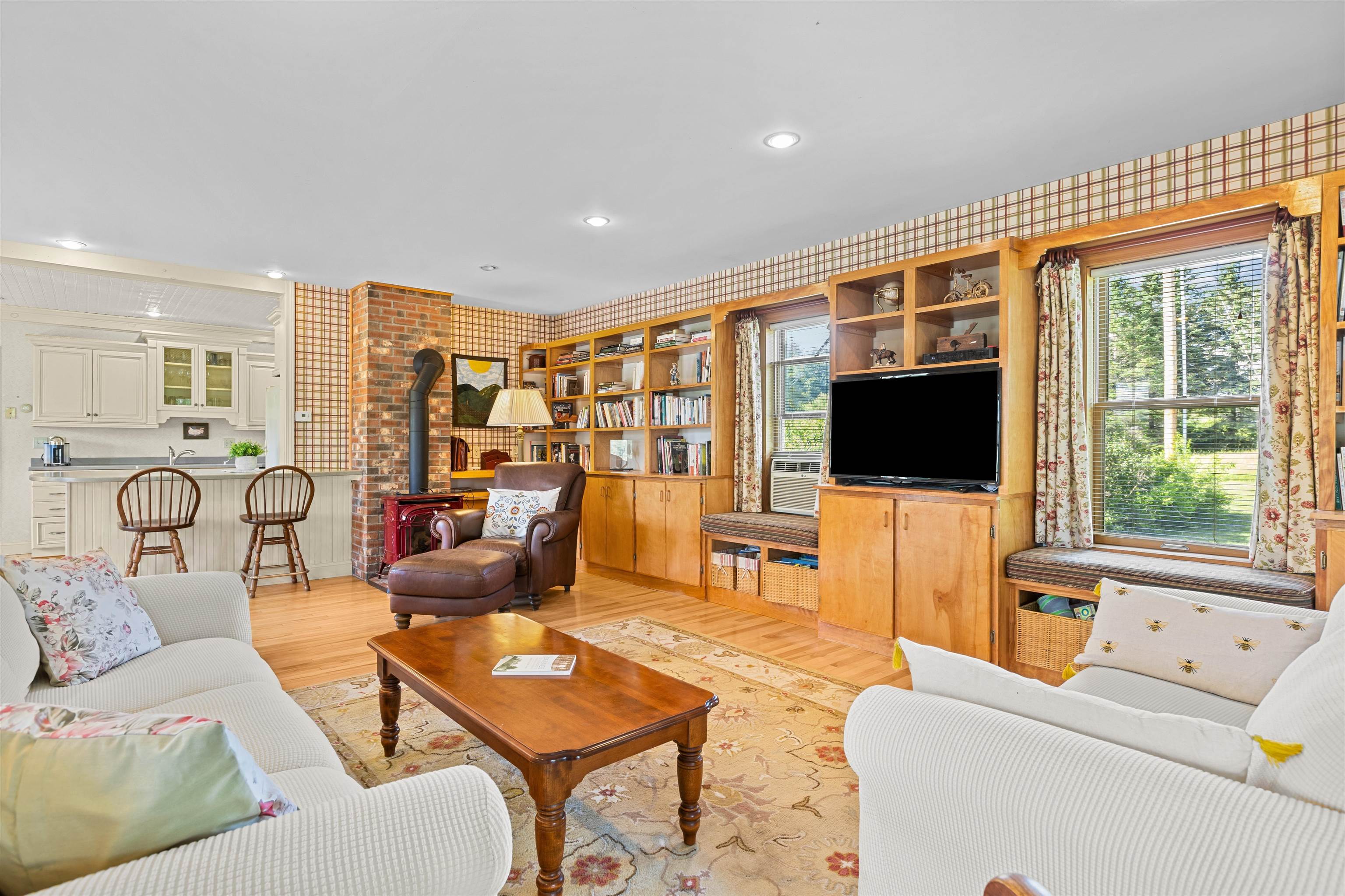 884 Darling Hill Road Lyndon, VT 05851 - Photo 14 of 47