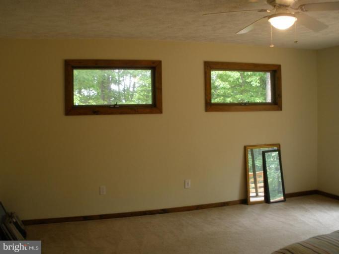 12585 Hunt Road Culpeper, VA 22701 - Photo 14 of 20 OPENS ON TO DECK
