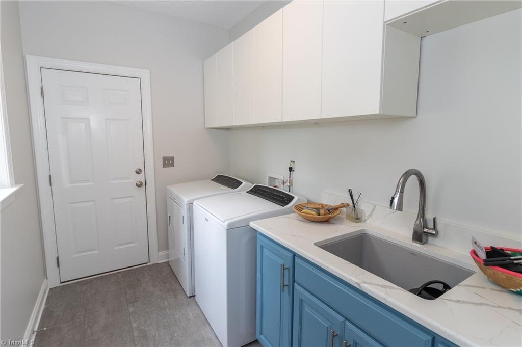 961 Griffin Road Stokesdale, NC 27357 - Photo 13 of 50 Laundry Room