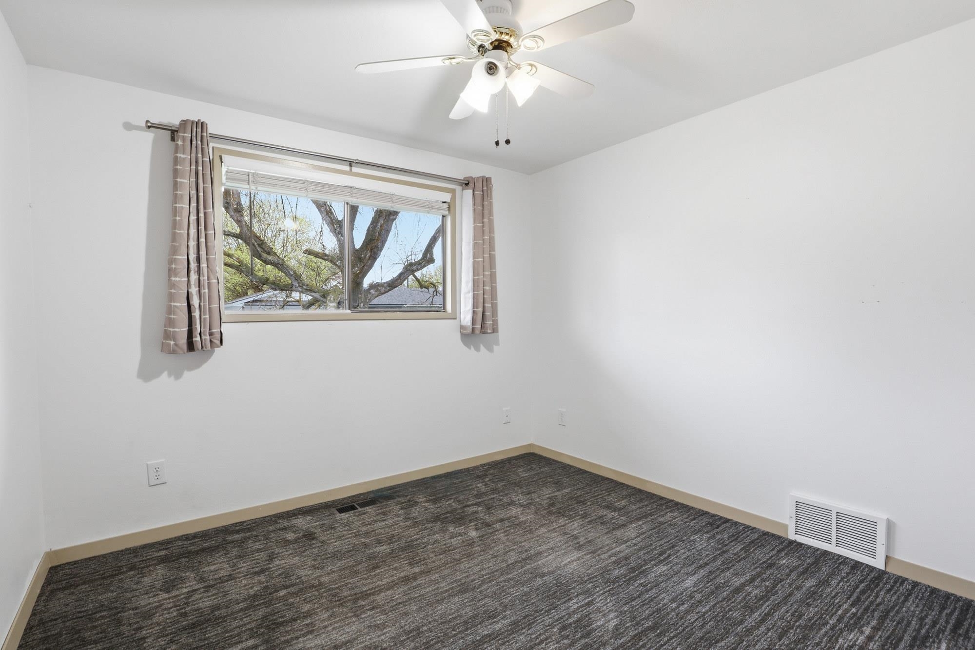 6506 North Elizabeth Street Spokane, WA 99208 - Photo 16 of 38
