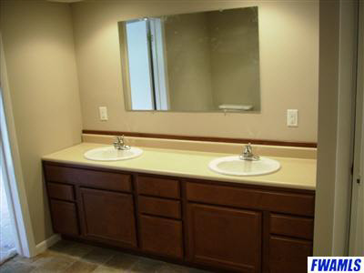 5911 East Hills Road Fort Wayne, IN 46804 - Photo 11 of 20 Gallery Image 11