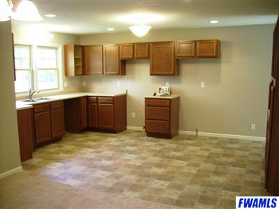 5911 East Hills Road Fort Wayne, IN 46804 - Photo 6 of 20 Gallery Image 6