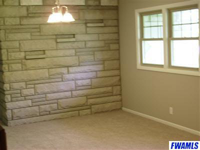5911 East Hills Road Fort Wayne, IN 46804 - Photo 9 of 20 Gallery Image 9