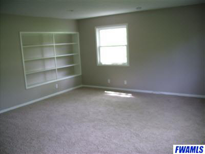 5911 East Hills Road Fort Wayne, IN 46804 - Photo 10 of 20 Gallery Image 10