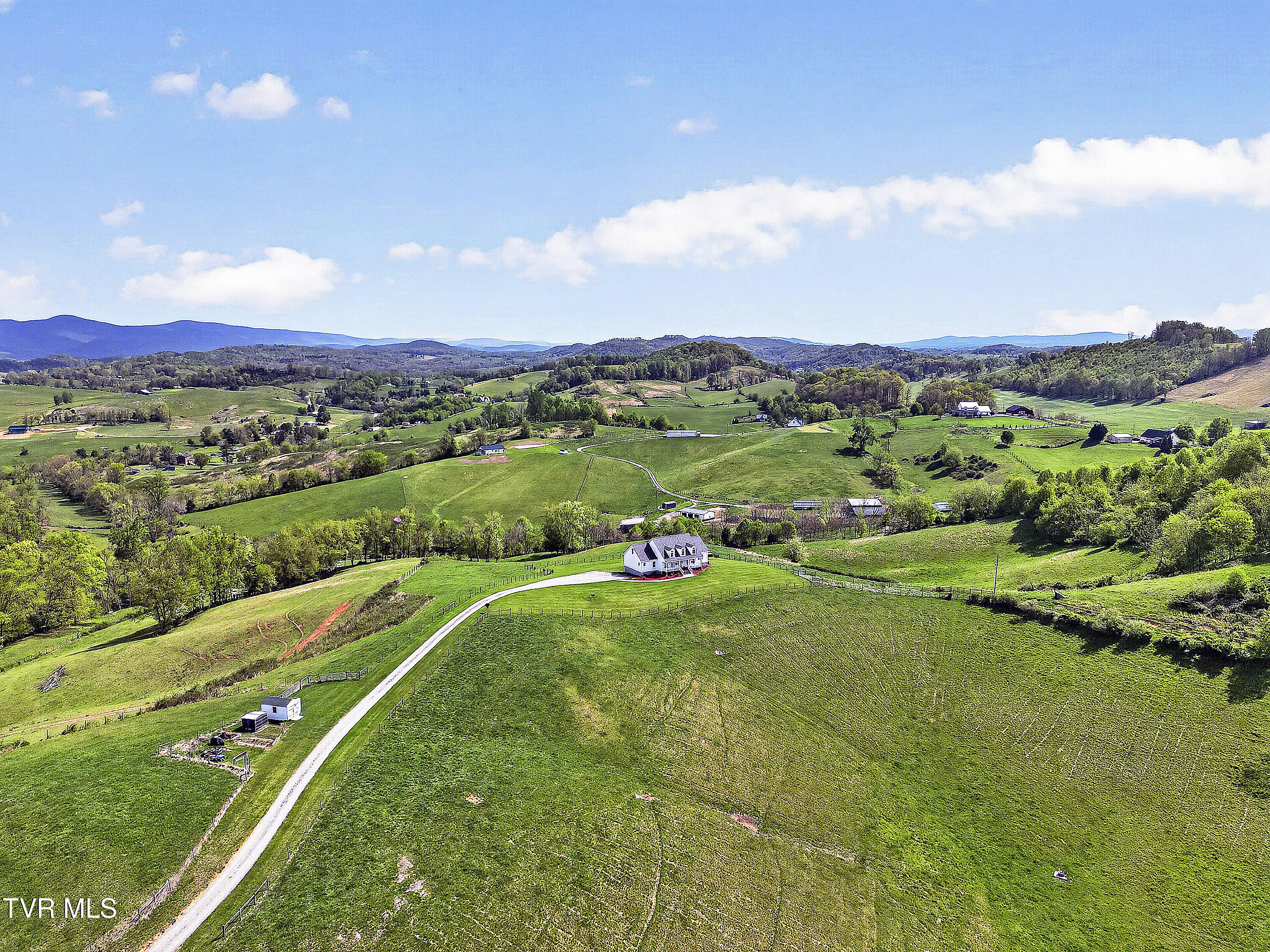13129 Northridge Road Abingdon, VA 24210 - Photo 78 of 89 Drone Footage