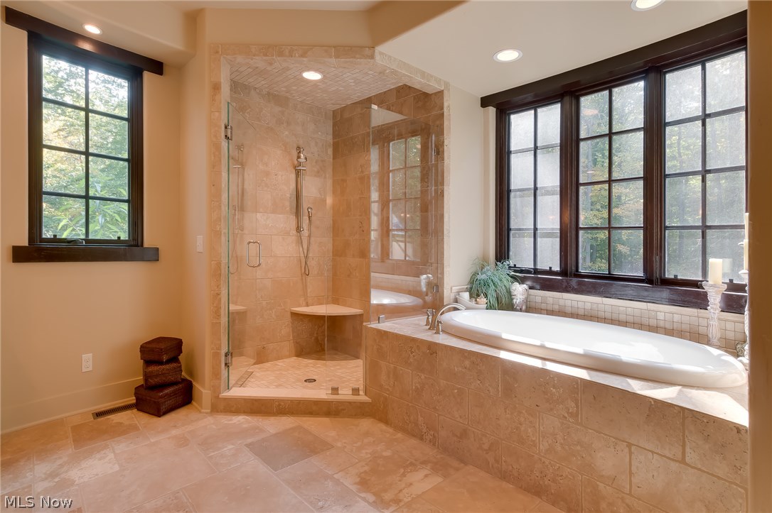 11575 Autunm Ridge Drive Chardon, OH 44024 - Photo 15 of 25 Gallery Image 15
