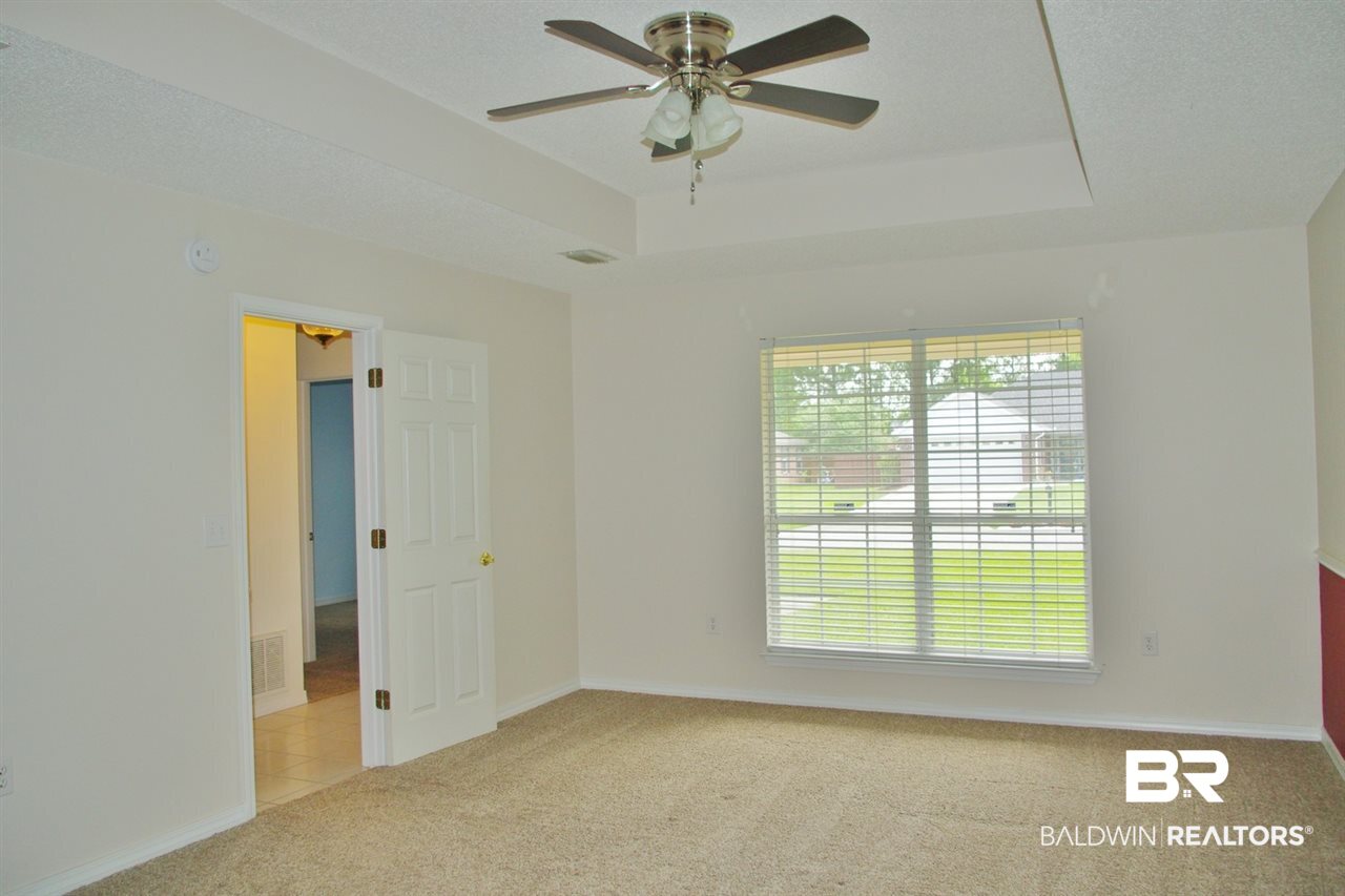 812 Wisteria Lane Foley, AL 36535 - Photo 19 of 37