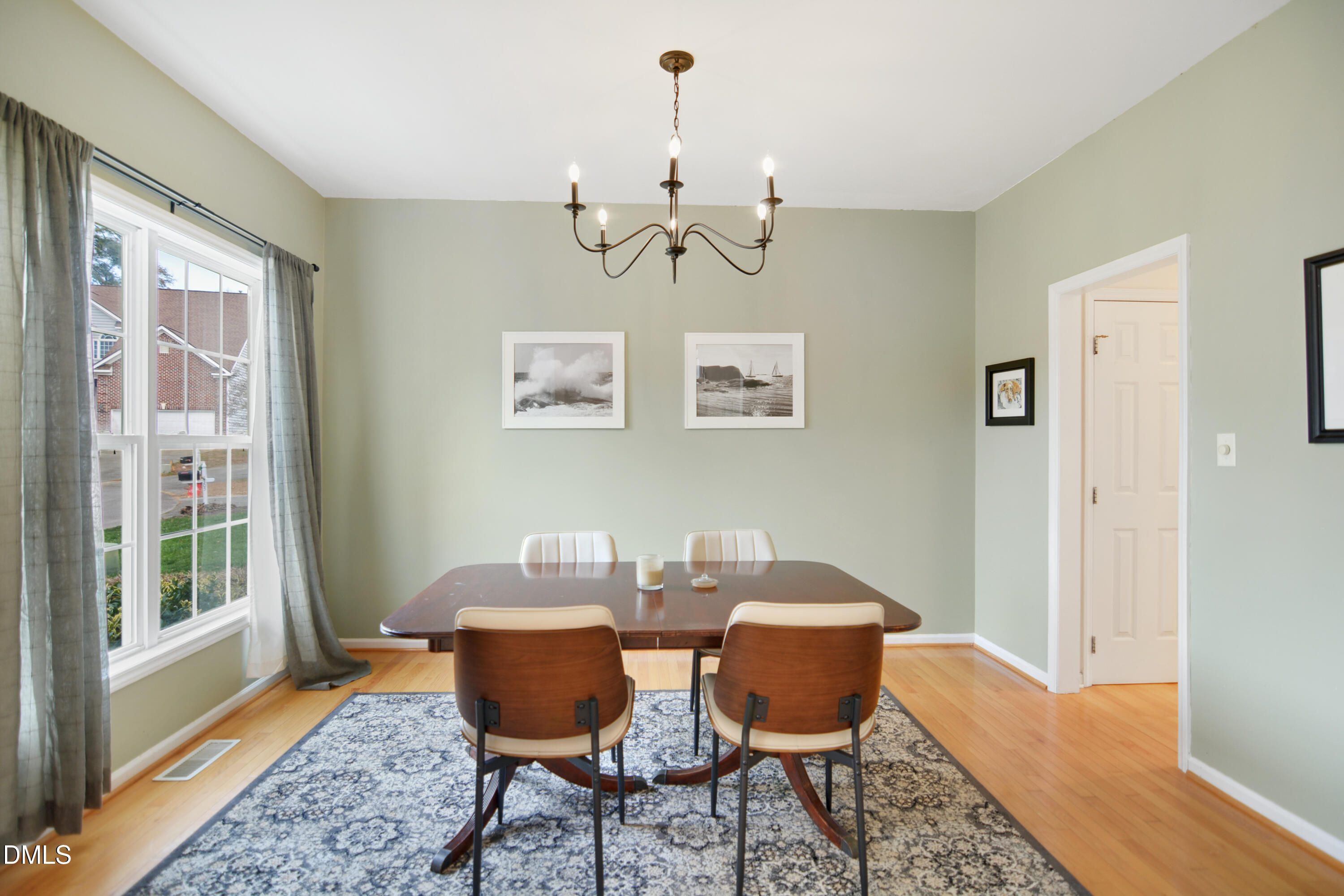 5309 Antebellum Road Raleigh, NC 27606 - Photo 5 of 31 13