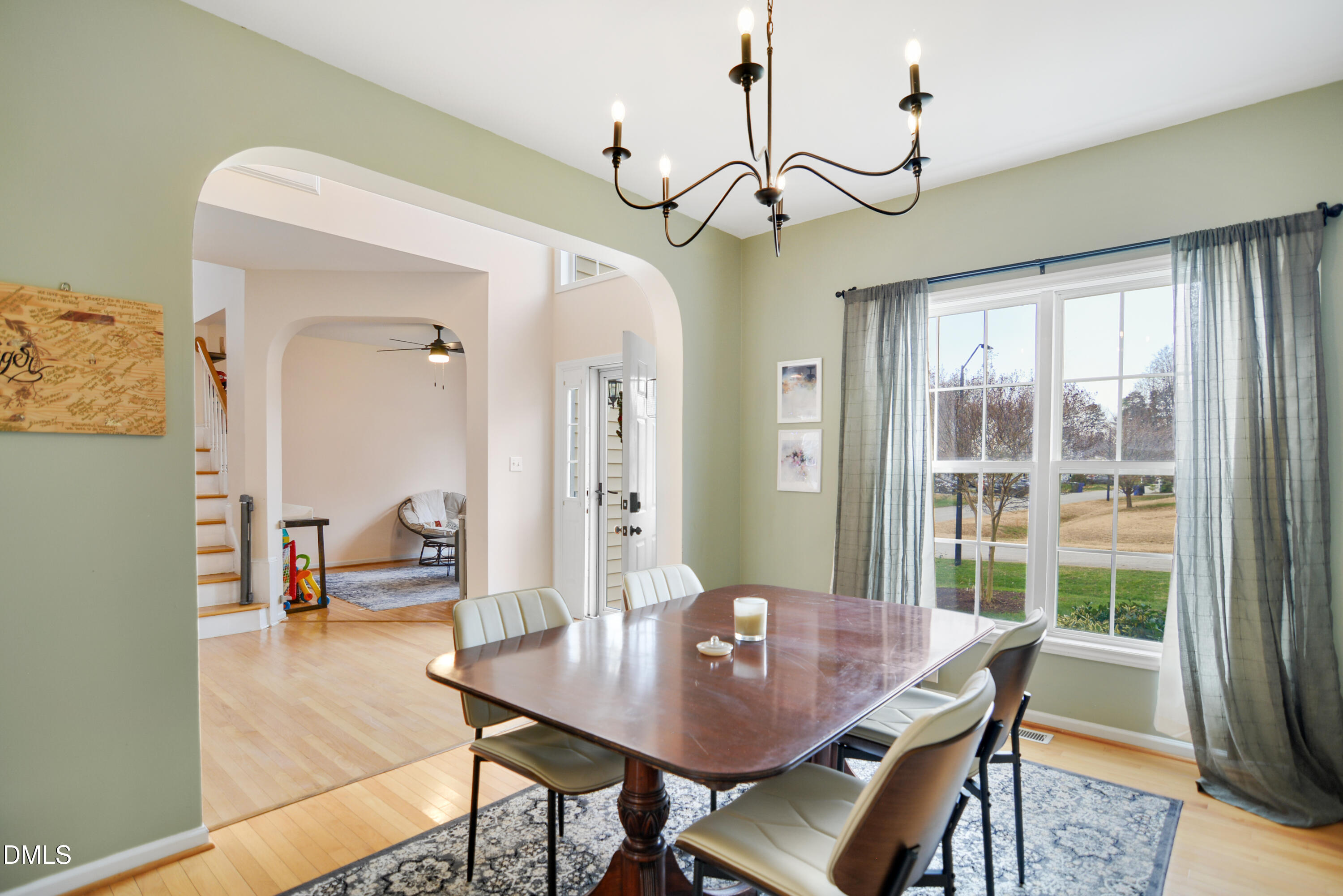 5309 Antebellum Road Raleigh, NC 27606 - Photo 6 of 31 12