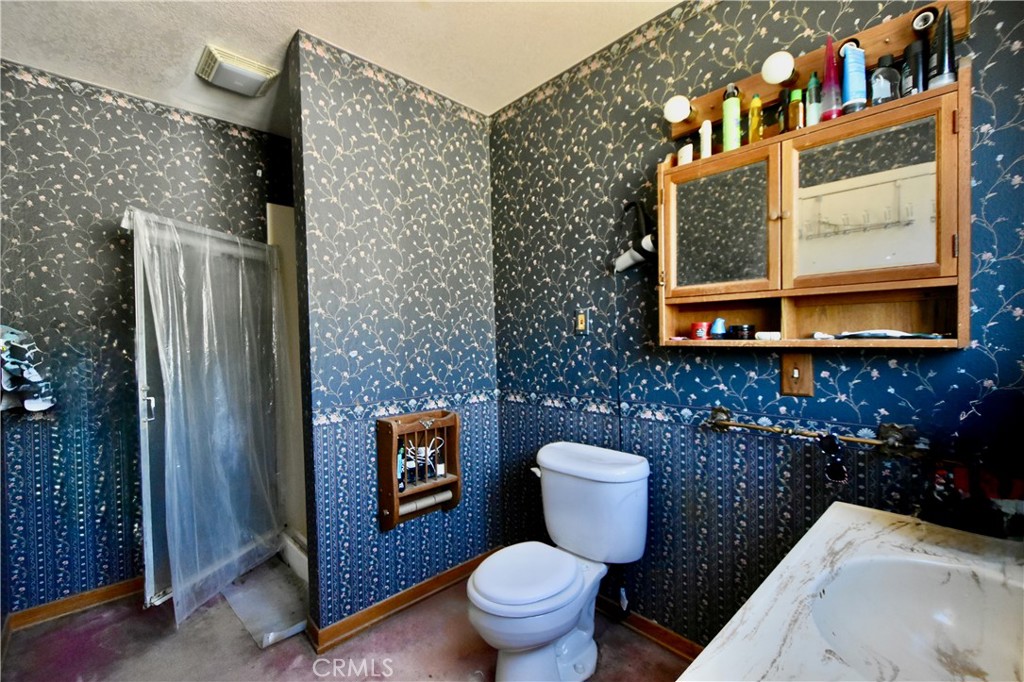 602 Lane Street Yreka, CA 96097 - Photo 28 of 48