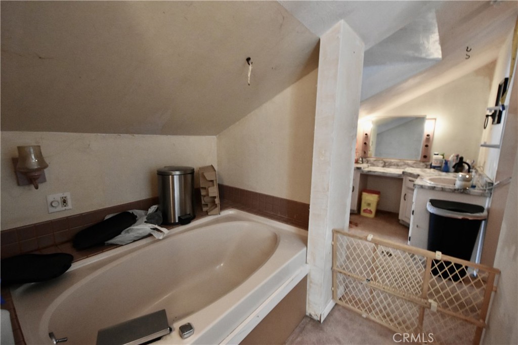 602 Lane Street Yreka, CA 96097 - Photo 35 of 48