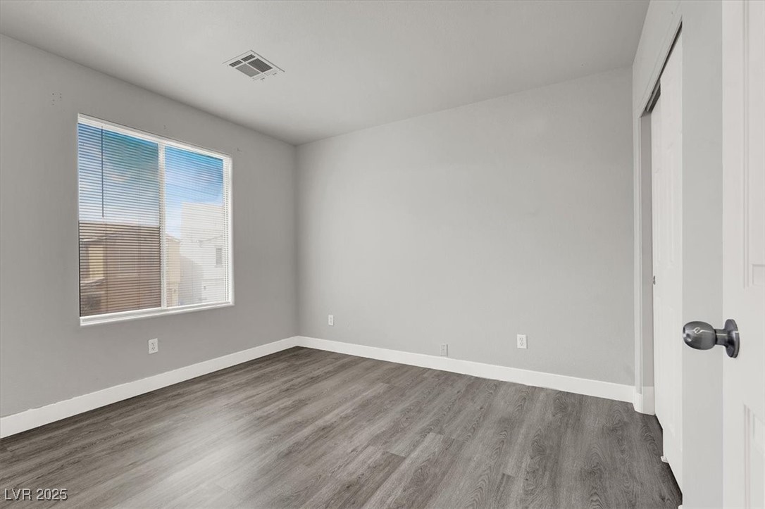 2112 Pillar Pointe Street Las Vegas, NV 89115 - Photo 23 of 27