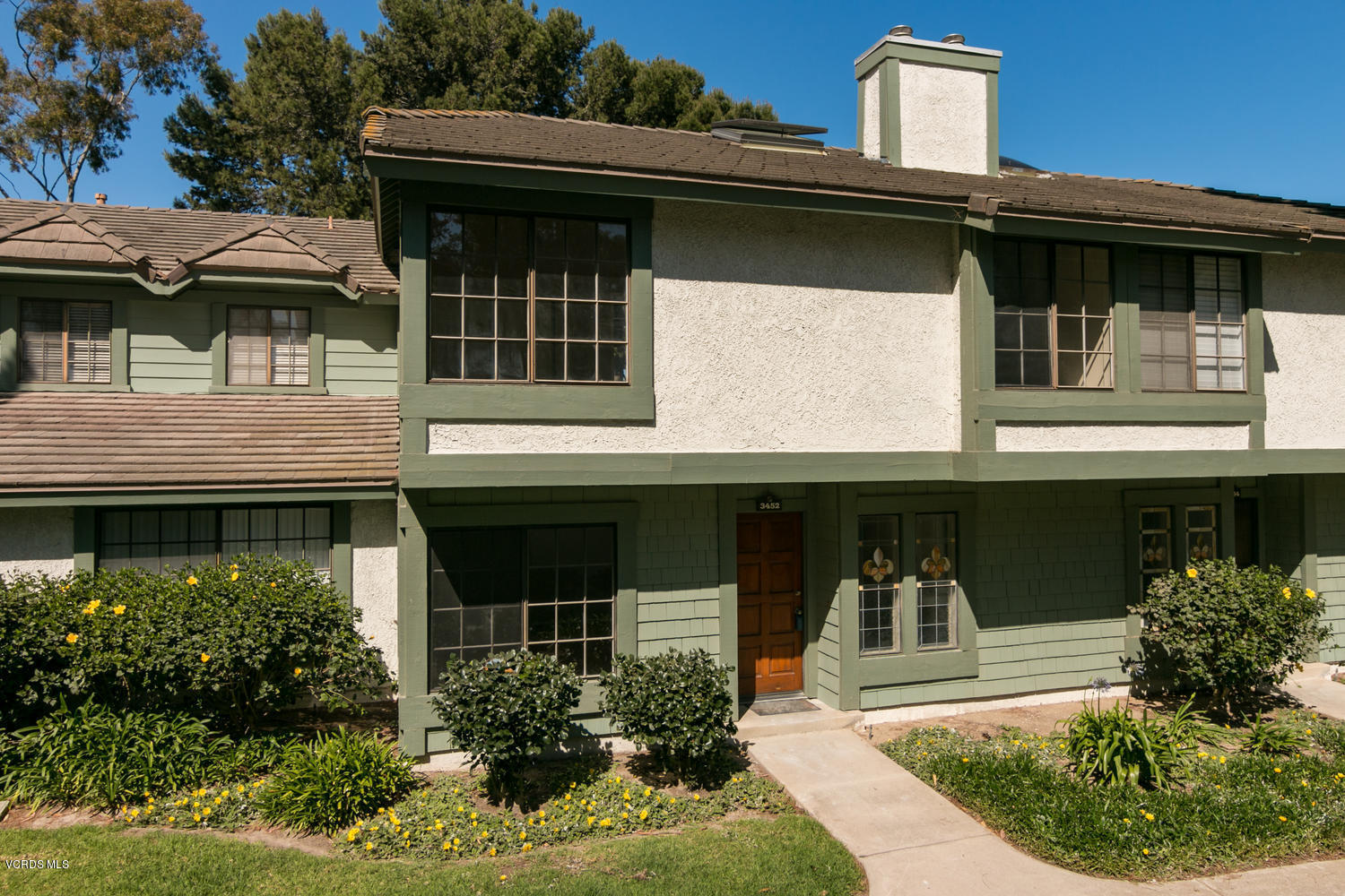 3452 Olds Rd-MLS_Size-001-22-Front Exter