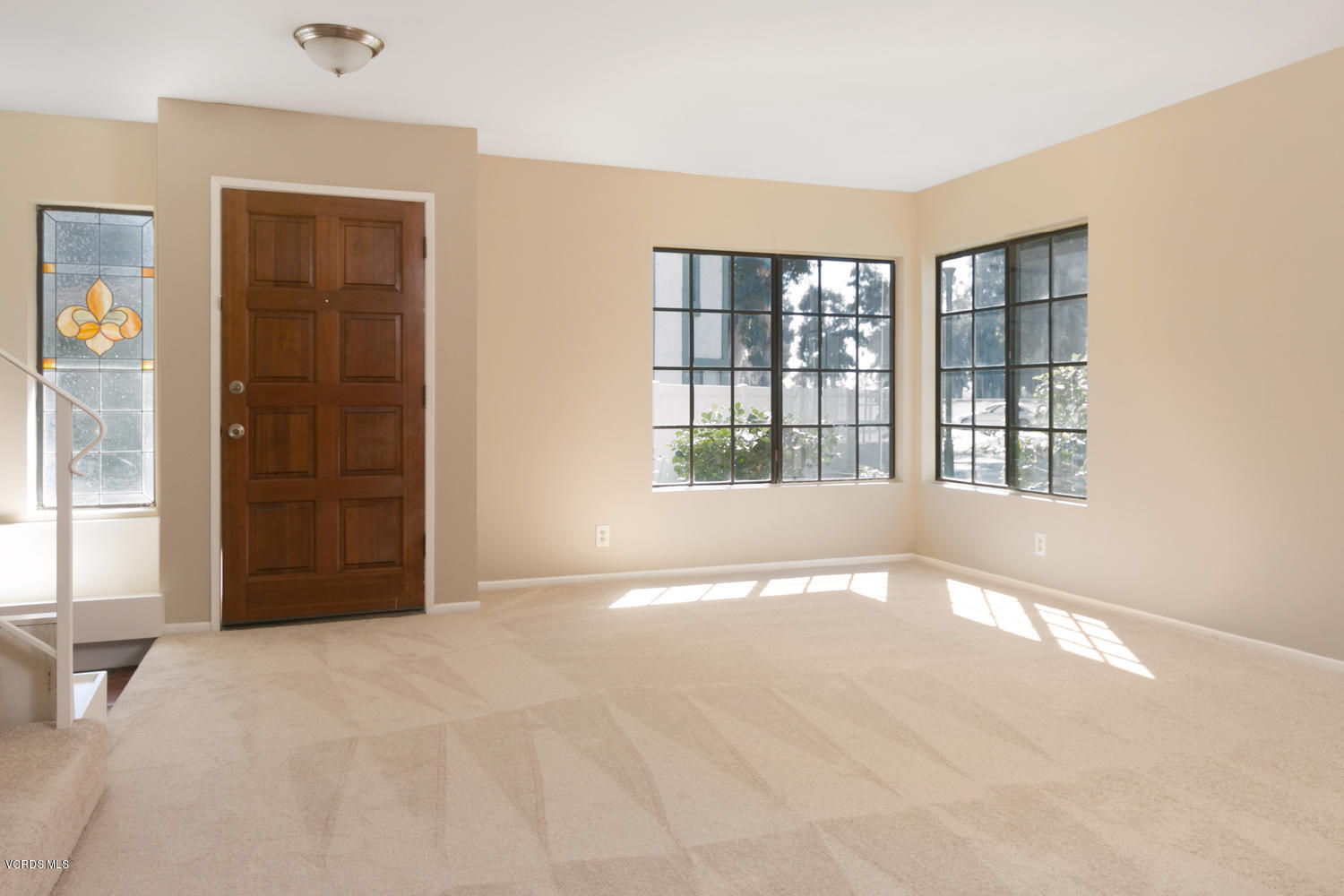 3452 Olds Road Oxnard, CA 93033 - Photo 4 of 23 3452 Olds Rd-MLS_Size-004-12-Living Room