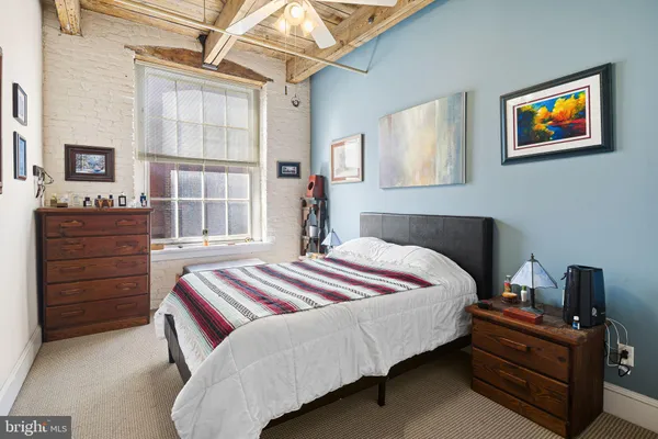 $389,500 | 214 New Street, Unit C, Philadelphia, PA 19106