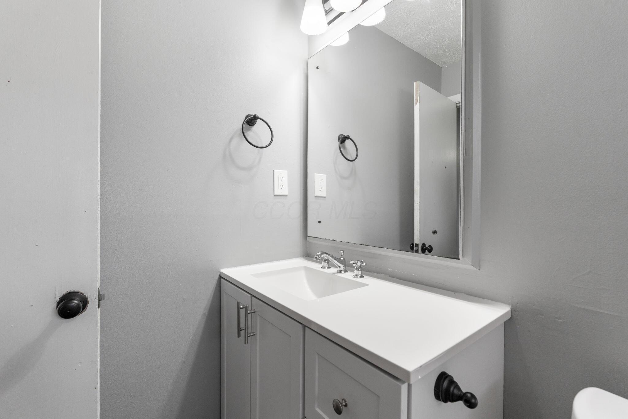 3434 Fishinger Road Columbus, OH 43221 - Photo 65 of 67 3434 Fishinger Rd (Interior)-32