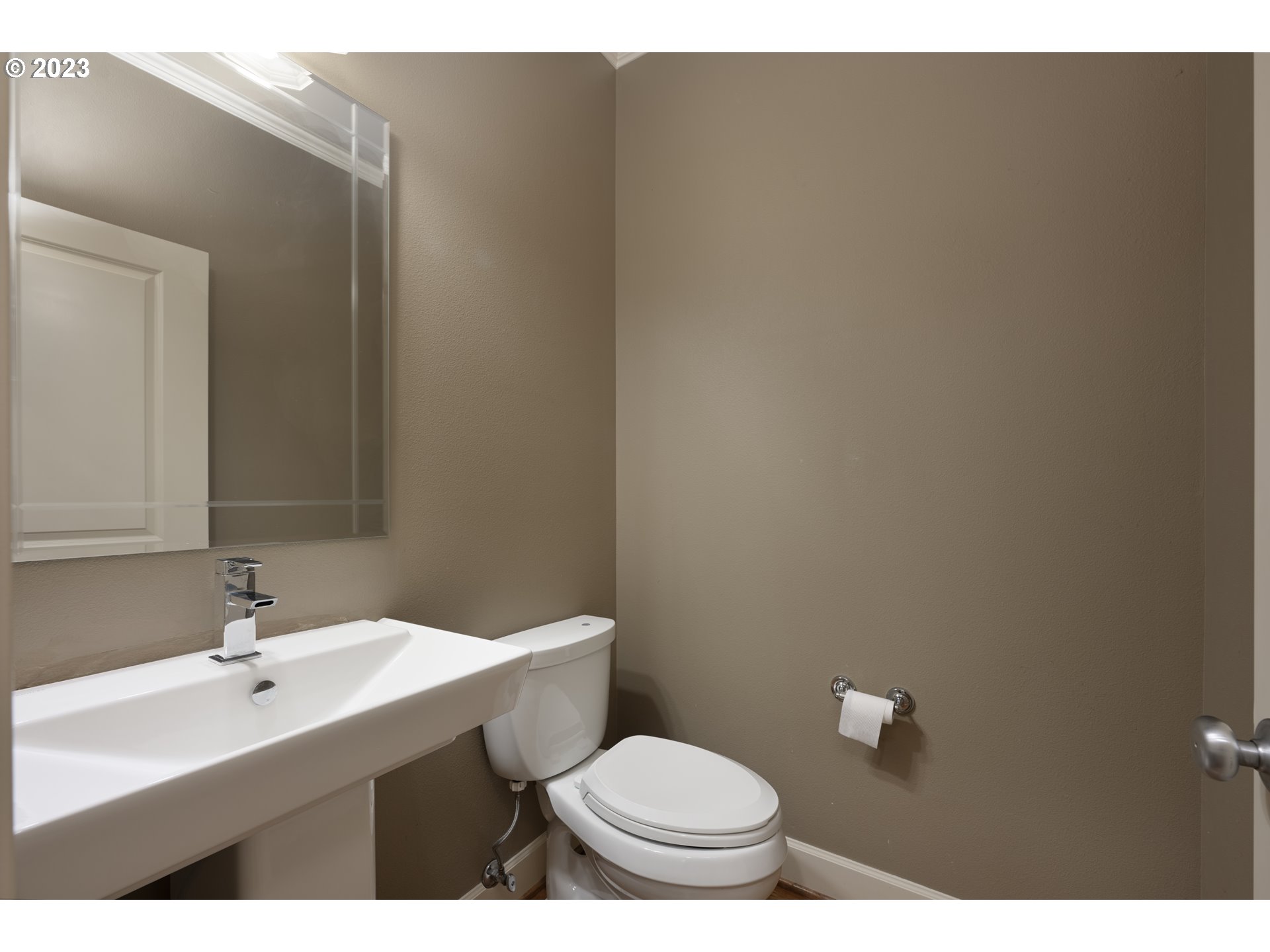 2213 St Moritz Loop West Linn, OR 97068 - Photo 14 of 48 a bathroom with a sink a toilet and mirror